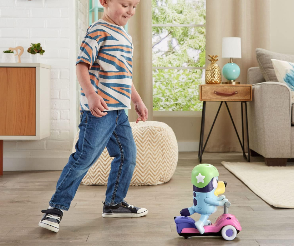 VTech Moto Scooter de Bluey, Patinete Interactivo Educativo, Versión audio ESPAÑOL